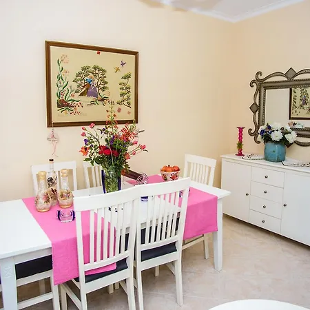 Dimitra & Apartament