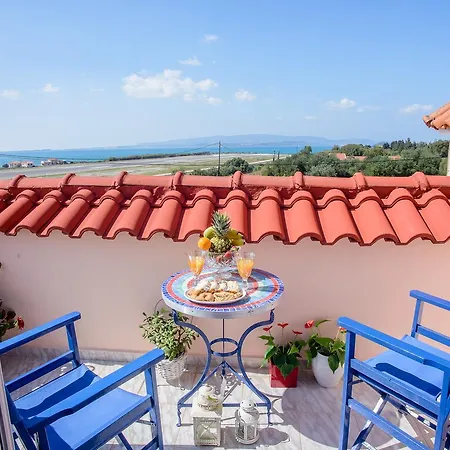 Dimitra & Daire Minia